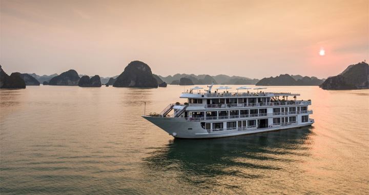 Alisa Cruise Ha Long