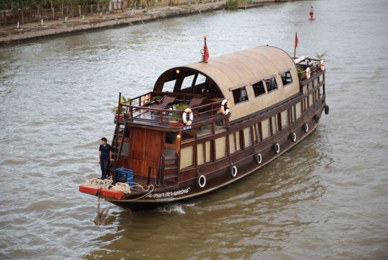 Authentic Mekong Sampan Tour to Long Xuyen, Sa Dec, Cai Be 3 Days