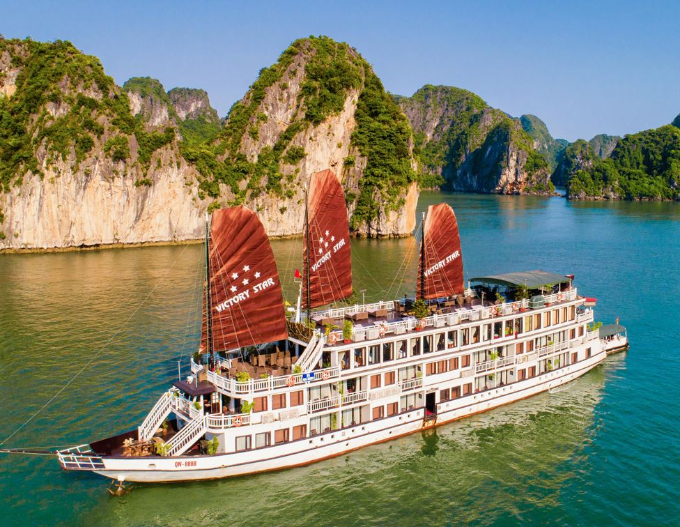 HANOI - HALONG - OVERNIGHT ON CRUISE